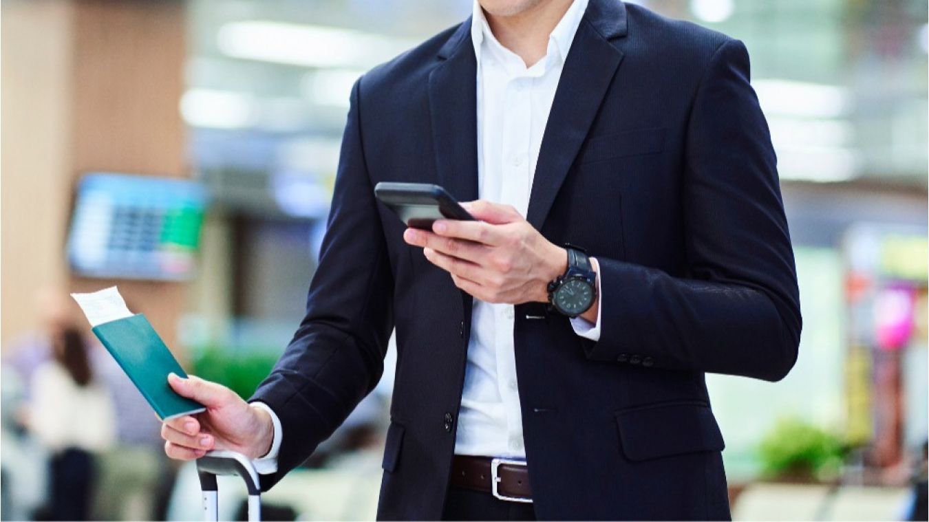Click and Travel: Dubai Launches Mobile Airport Clearance System