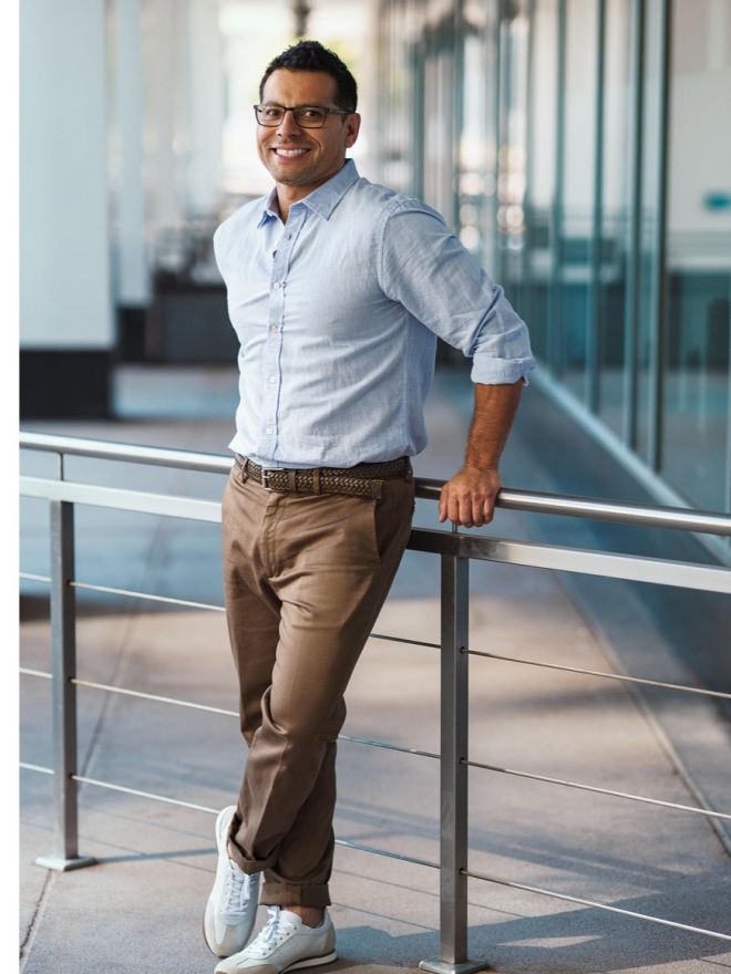 businessman-5791566_1280.jpg