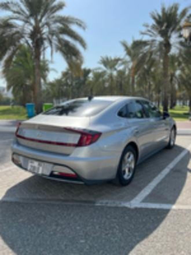 BENTLEY BENTAYGA (2).jpg