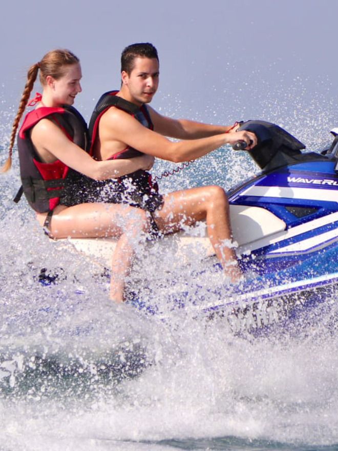 jetski1.jpg
